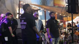 Jay Electronica konfrontuje się z publicznością podczas koncertu w Los Angeles, napięta atmosfera na scenie